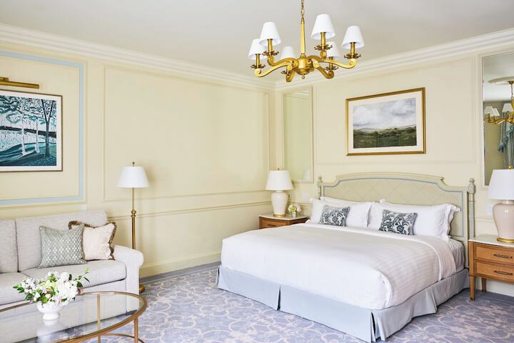 The Charleston Place