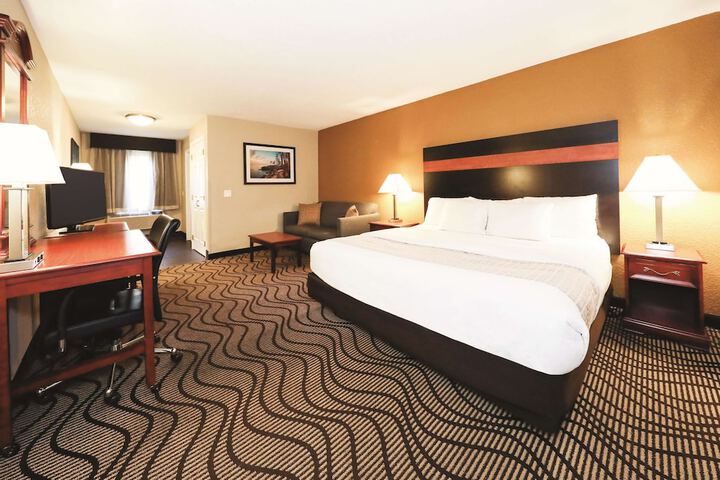 Room 10 of 45