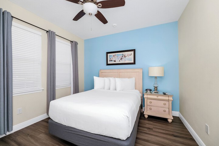 Encore Resort and Water Park at Reunion by Rentyl