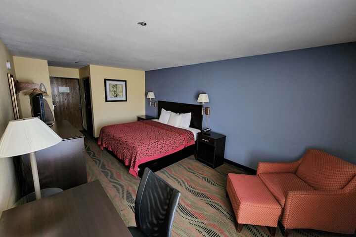 Room 19 of 26
