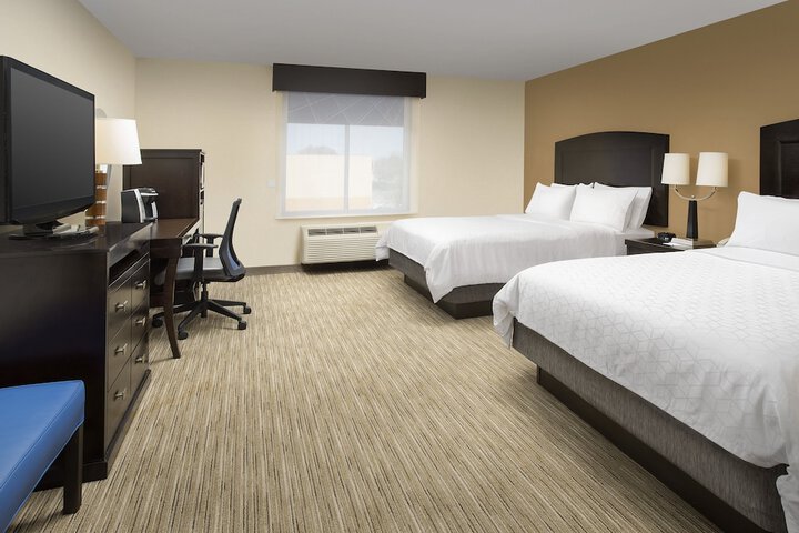 Room 28 of 48