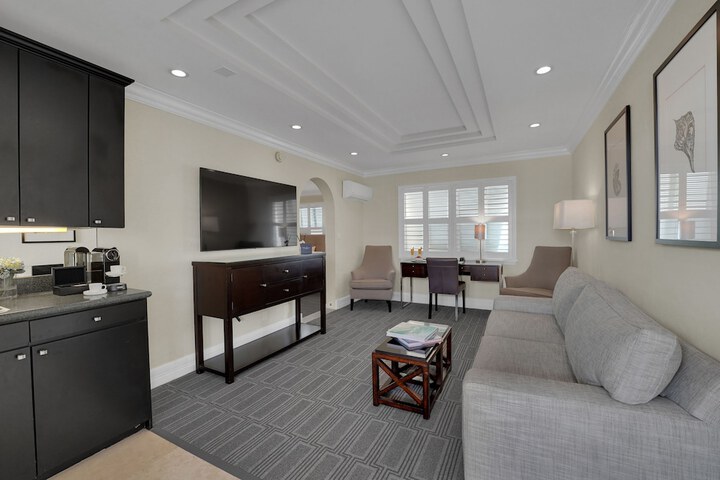 Room 16 of 55