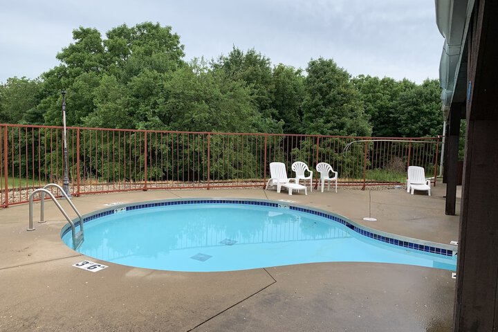 Pool 6 of 334