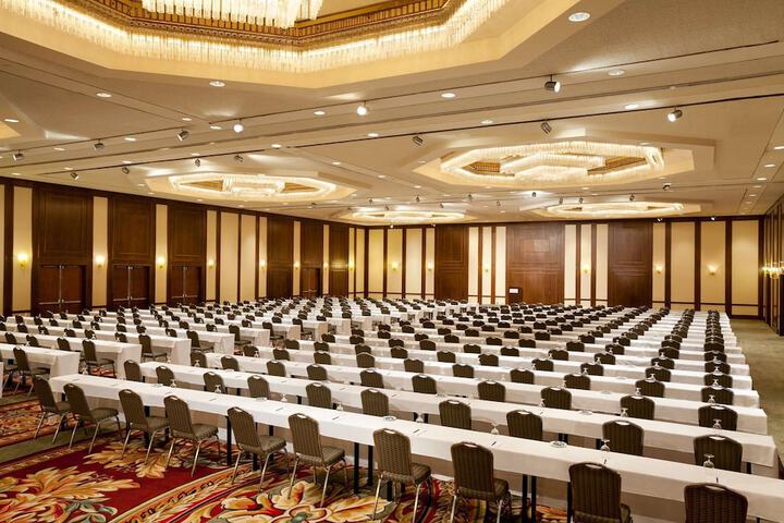 DoubleTree by Hilton Stamford