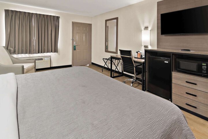 Room 29 of 45