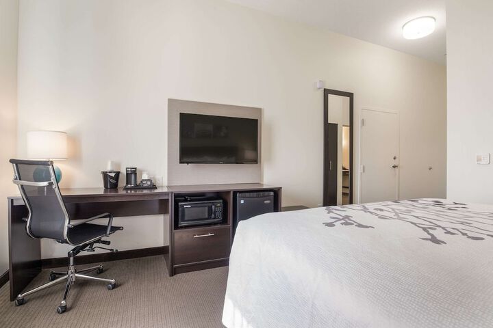 Room 20 of 72