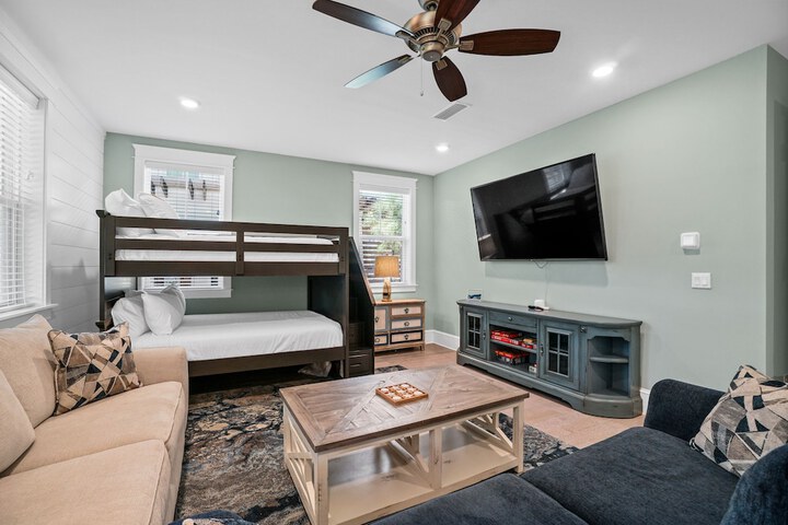 Prominence on 30A by Panhandle Getaways