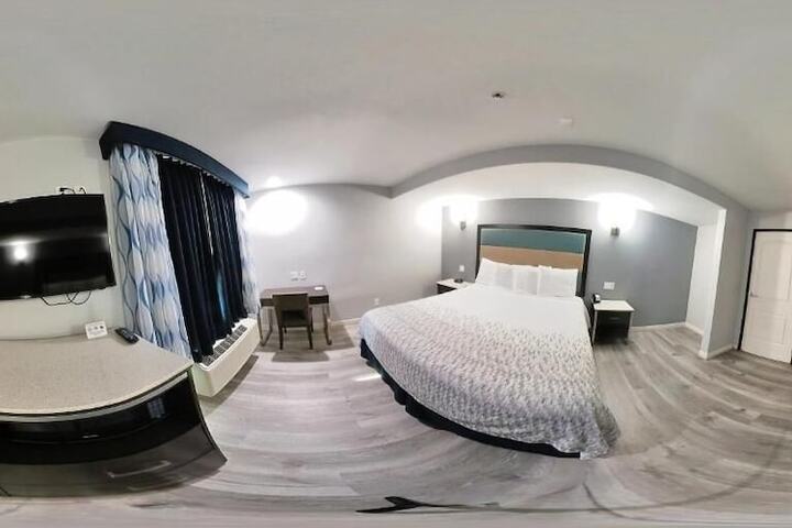 Room 29 of 31