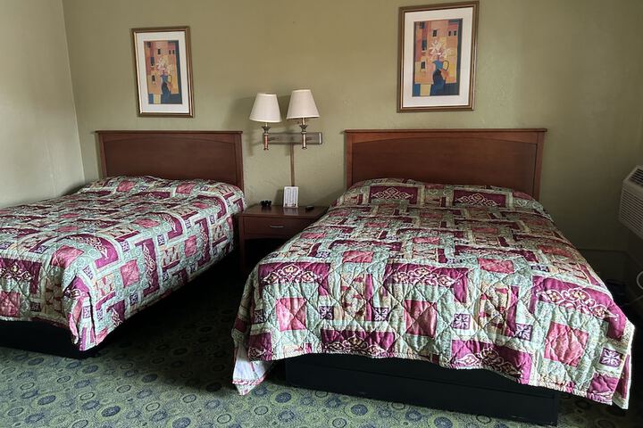 Room 22 of 25