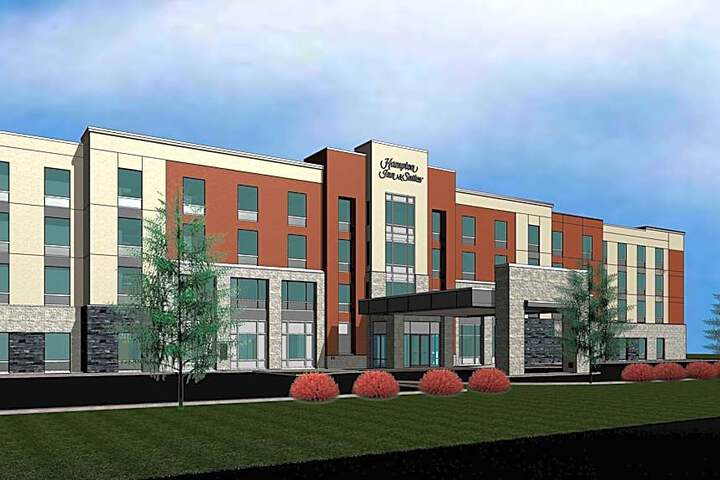 Hampton Inn and Suites Airdrie