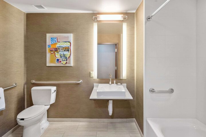 Cambria Hotel Plano Frisco