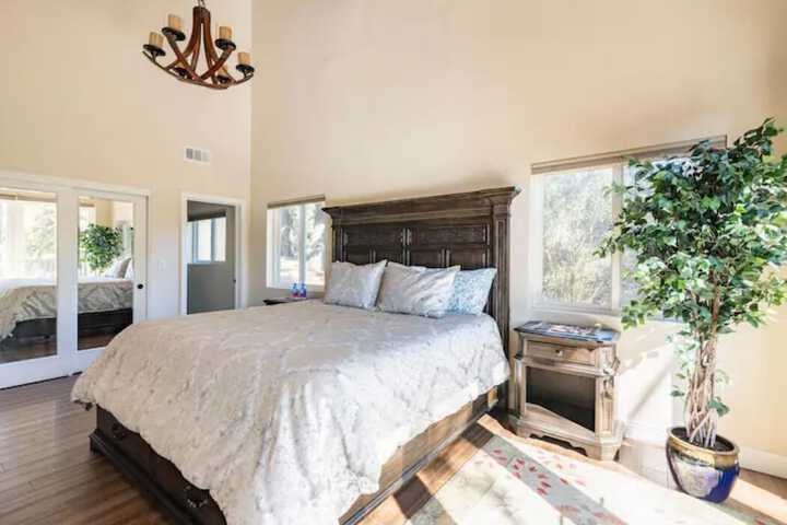 Lake Arrowhead Villas