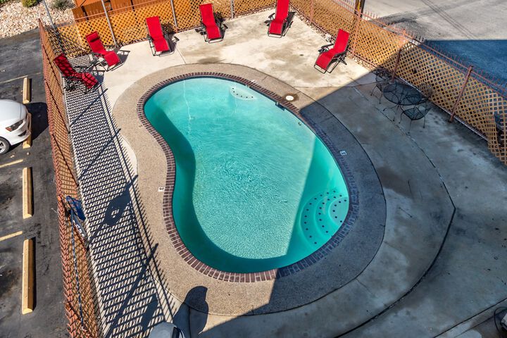 Pool 7 of 59