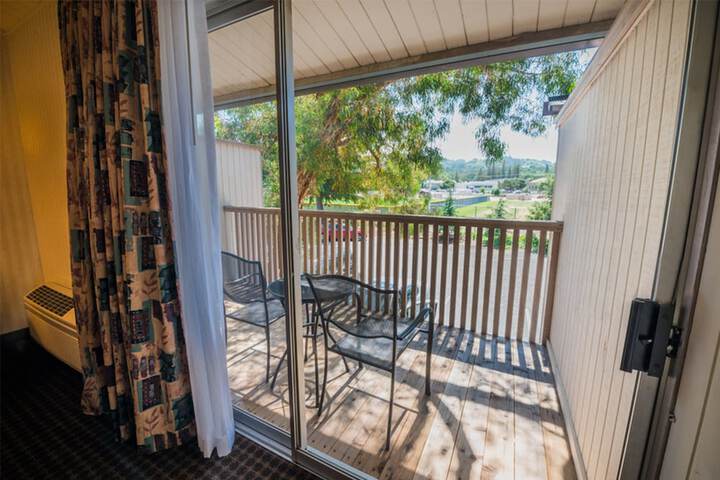 Los Gatos Lodge