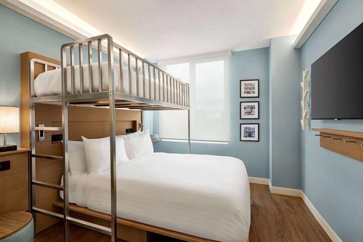 Wingate by Wyndham Bronx / Haven Park