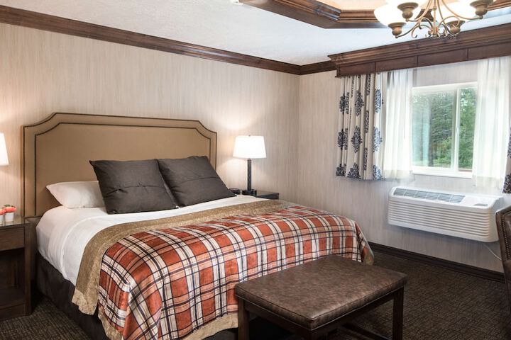 Best Western Plus Flathead Lake Inn & Suites
