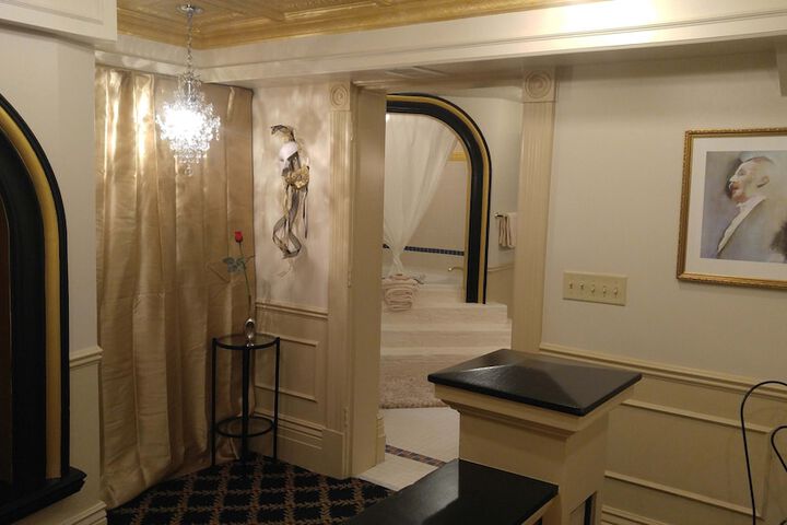 Room 42 of 71
