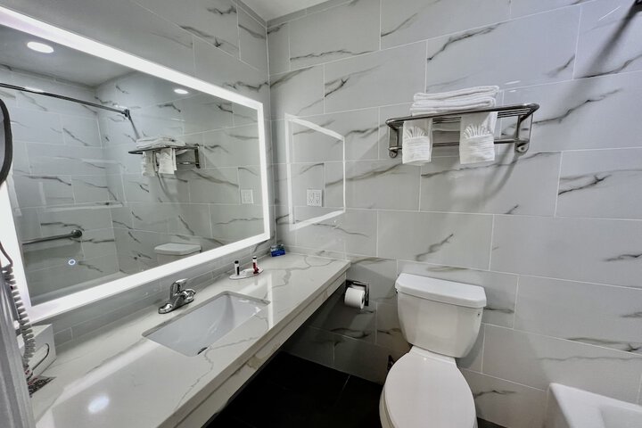 Room 30 of 152