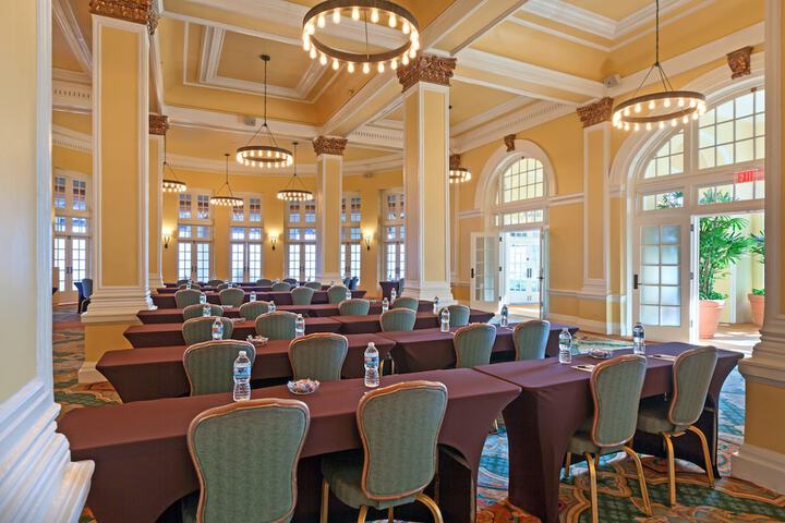Grand Galvez Resort Autograph Collection