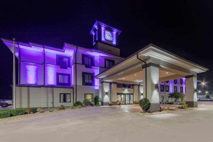 Hotel 3 of 42