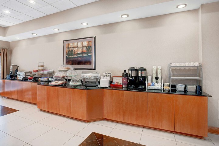 Breakfast/Coffee Service 18 of 21