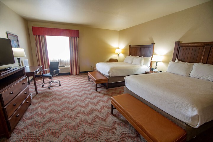 Room 11 of 35