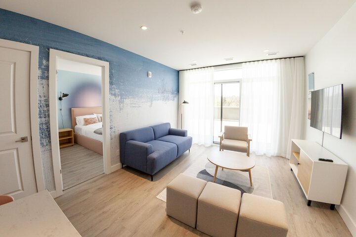 Room 52 of 54