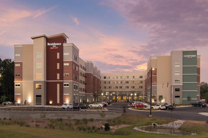 Hotel 2 of 62