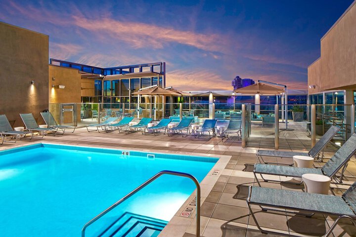 Pool 6 of 37