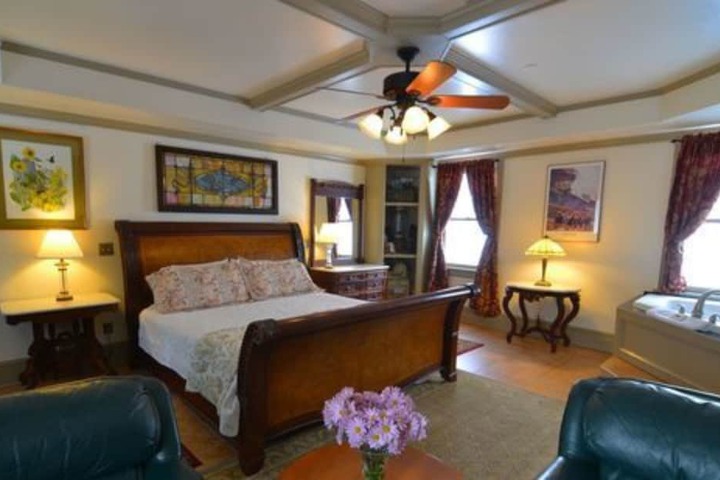 Room 52 of 130