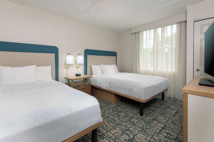 Room 15 of 44