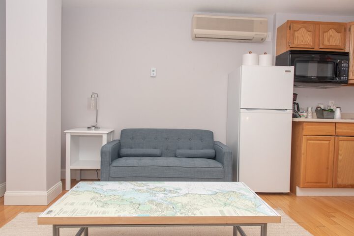 Room 83 of 113