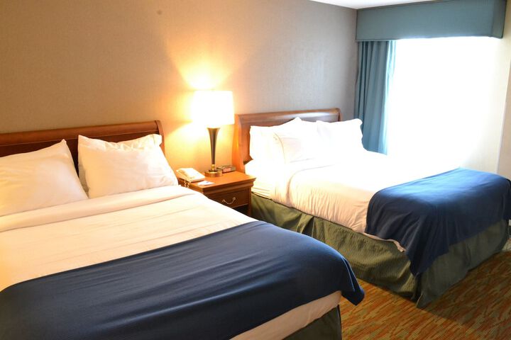 Room 12 of 23