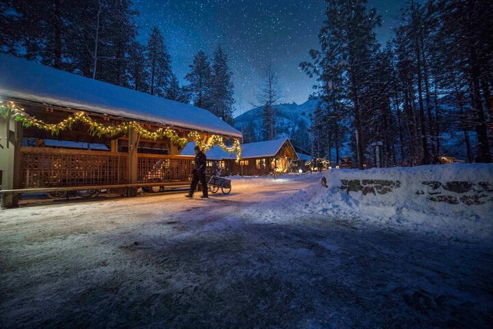Sleeping Lady Mountain Resort & Spa