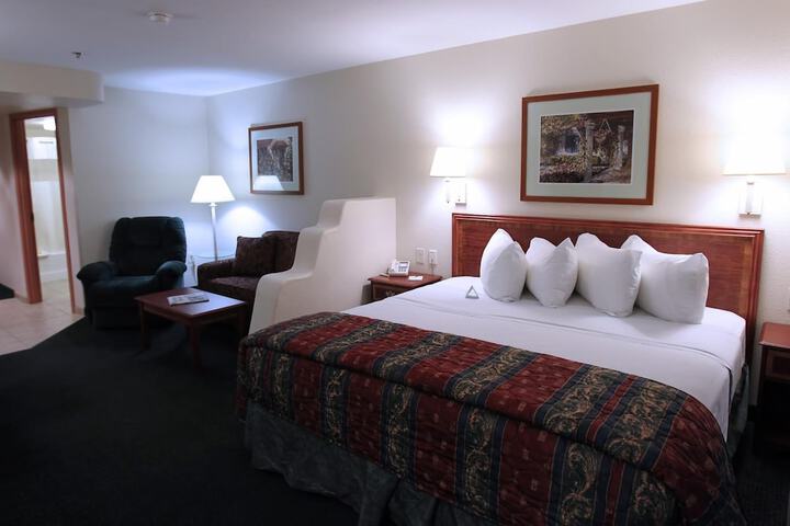 Room 17 of 39