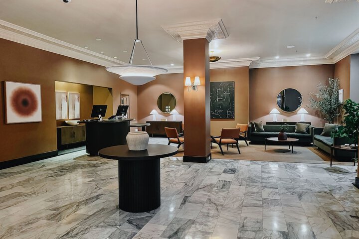 FOUND Hotel Carlton Nob Hill