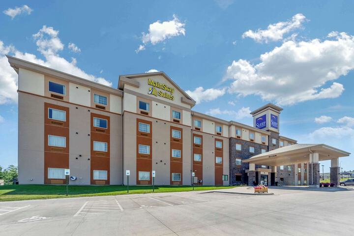 Hotel 4 of 48