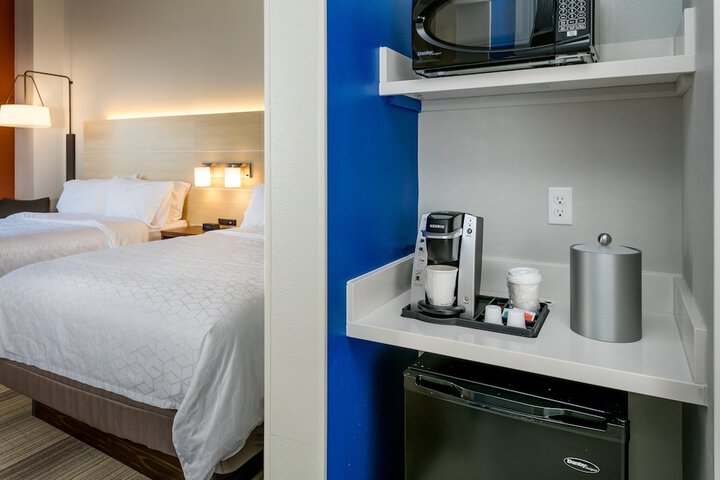Room 19 of 45