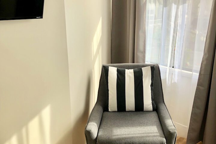 Room 47 of 104