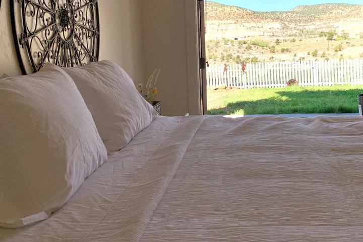 Annies Place Bed & Breakfast