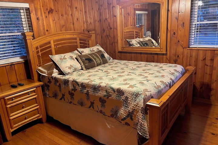 Mountain Aire Cottages Inn & Glamping