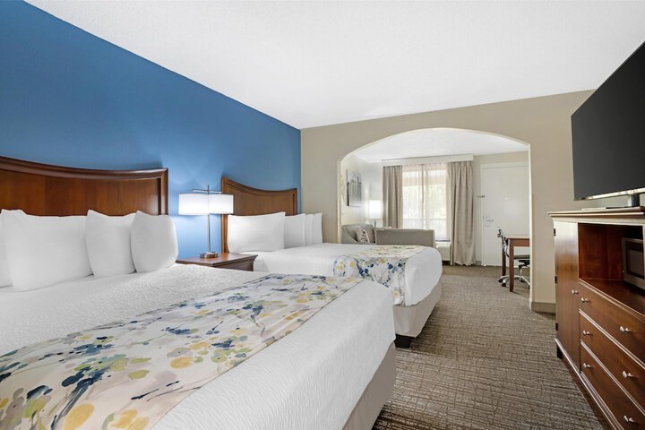 Best Western Inn & Suites - Monroe