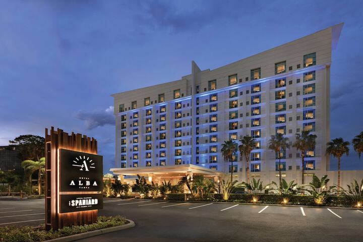 Hotel Alba Tapestry Collection by Hilton
