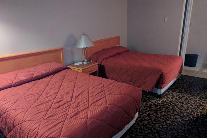 Room 14 of 30