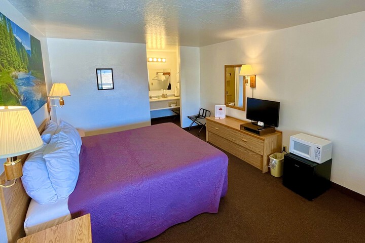 Red Bear Inn