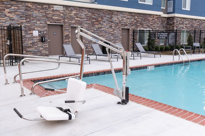 Pool 8 of 60