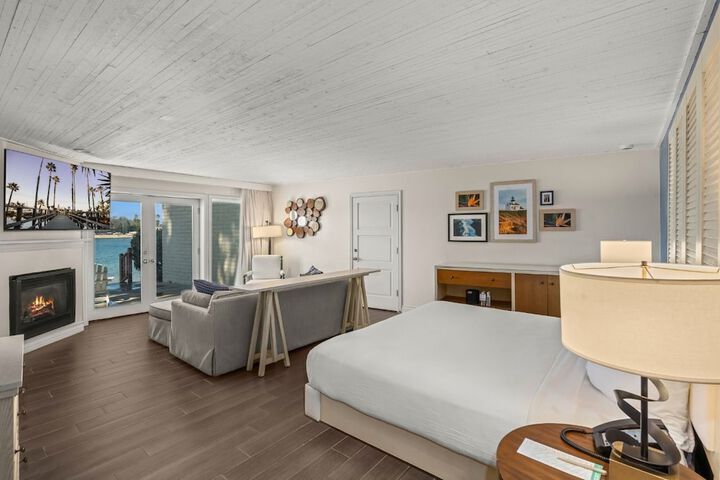 Paradise Point Resort & Spa