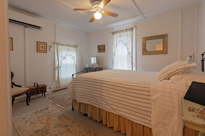 The Woodbine Inn