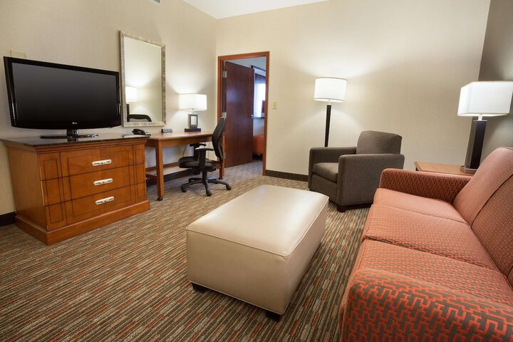 Room 16 of 50