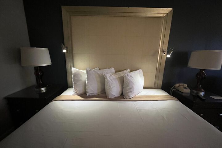 Room 20 of 20
